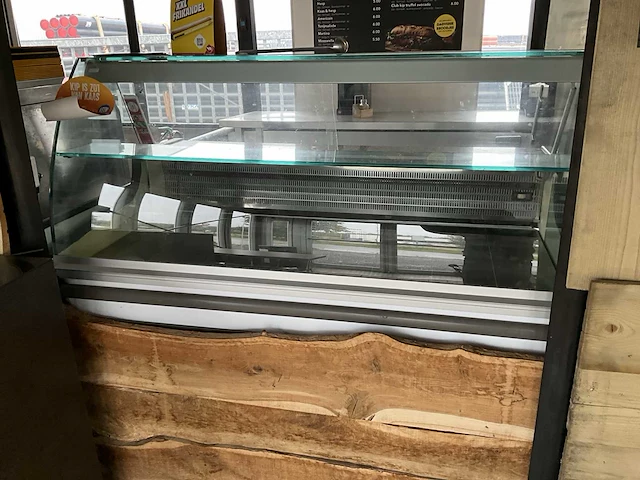 Infrico koelwerkbank rvs + extra rvs koeling + koelvitrine - afbeelding 15 van  15