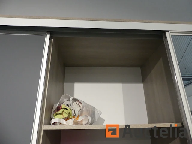 Ingebouwde kast 4 deuren - afbeelding 4 van  10