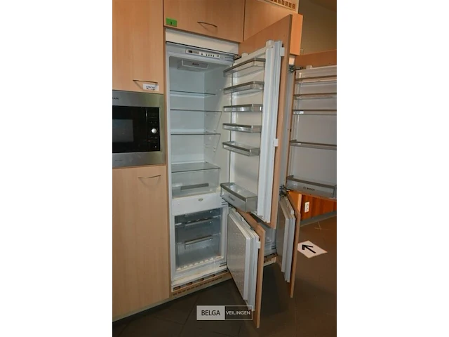 Ingebouwde koelkast bosh - afbeelding 1 van  4
