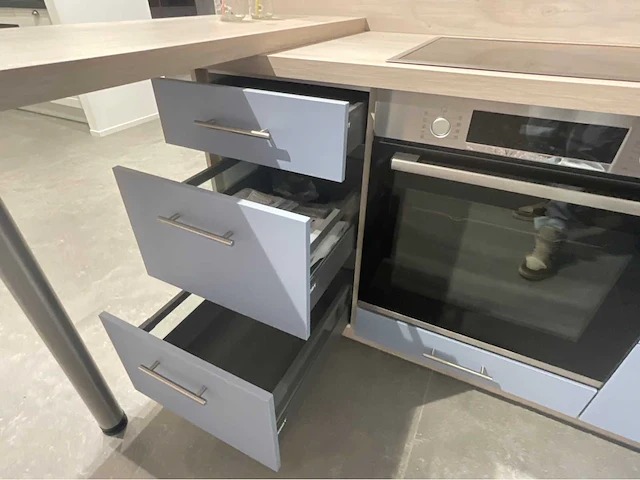 Ingerichte keuken uitgerust expo - afbeelding 15 van  20