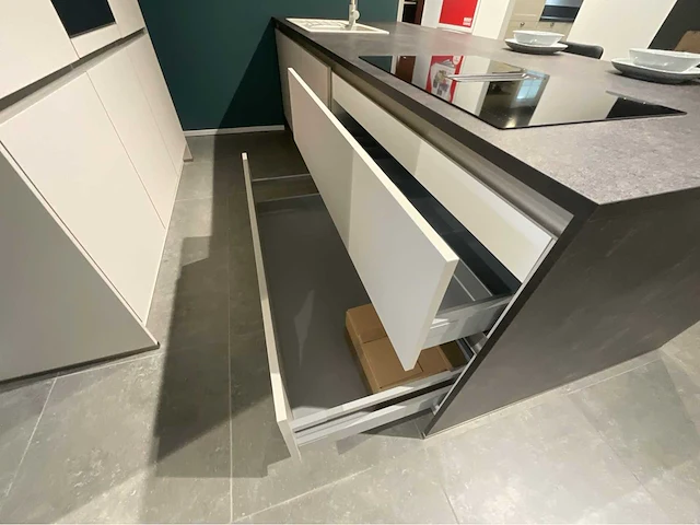 Ingerichte keuken uitgerust expo - afbeelding 6 van  23
