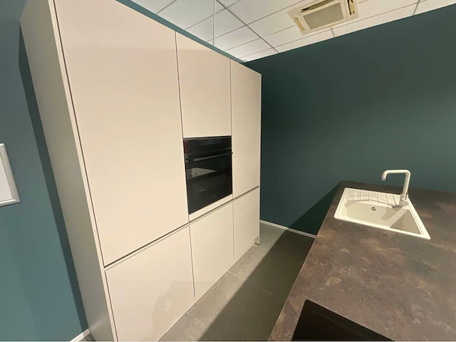 Ingerichte keuken uitgerust expo - afbeelding 18 van  23