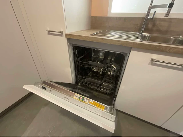 Ingerichte keuken uitgerust expo - afbeelding 17 van  18