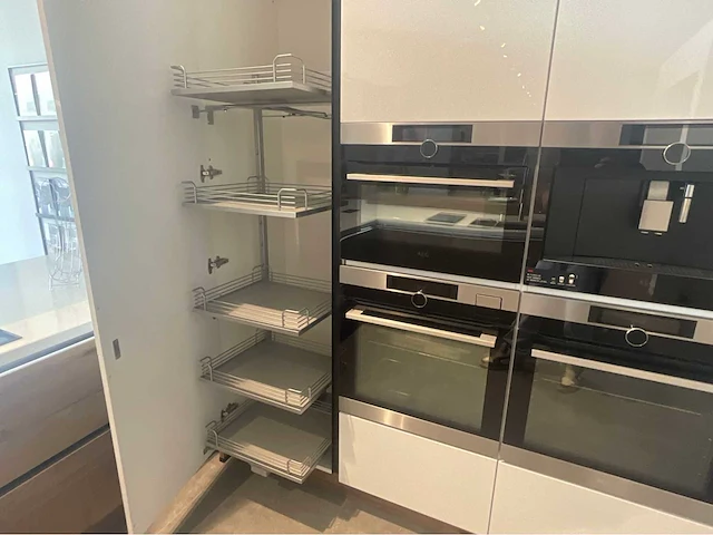 Ingerichte keuken uitgerust expo - afbeelding 8 van  49