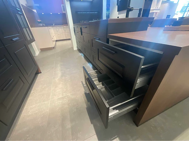 Ingerichte keuken uitgerust expo - afbeelding 6 van  36