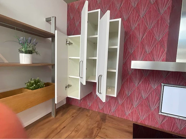 Ingerichte keuken uitgerust expo - afbeelding 5 van  26