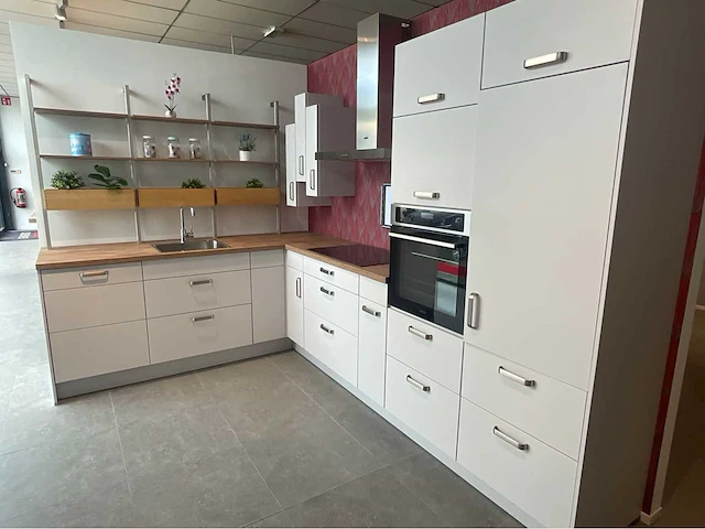 Ingerichte keuken uitgerust expo - afbeelding 1 van  26