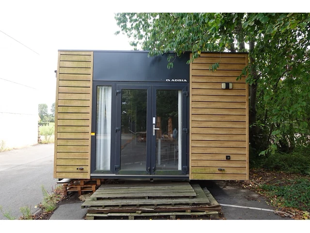 Ingerichte luxe stacaravan adria - afbeelding 12 van  19