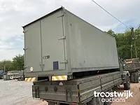 Ingerichte militaire materiaalcontainer - afbeelding 1 van  10