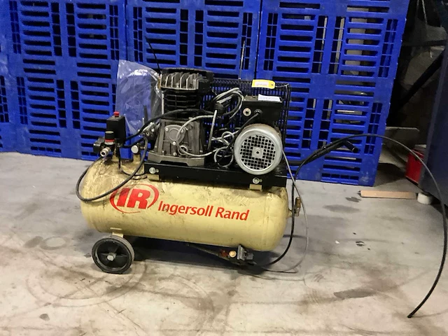 Ingersoll rand luchtcompressor - afbeelding 2 van  5