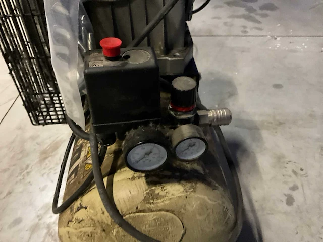 Ingersoll rand luchtcompressor - afbeelding 5 van  5