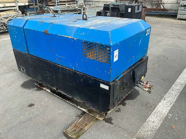 Ingersoll rand p180wd schroefcompressor - afbeelding 1 van  9