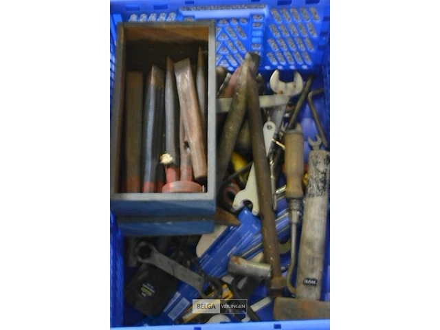 Inhoud 2 kisten div materialen - afbeelding 3 van  4