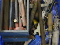 Inhoud 2 kisten div materialen - afbeelding 3 van  4