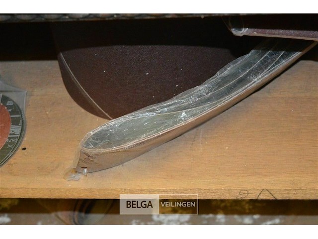 Inhoud 2 lades handmateriaal - afbeelding 2 van  4