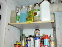 Inhoud 2 leggers div - afbeelding 1 van  2