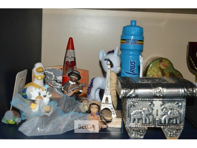 Inhoud 3 leggers partij div - afbeelding 2 van  5