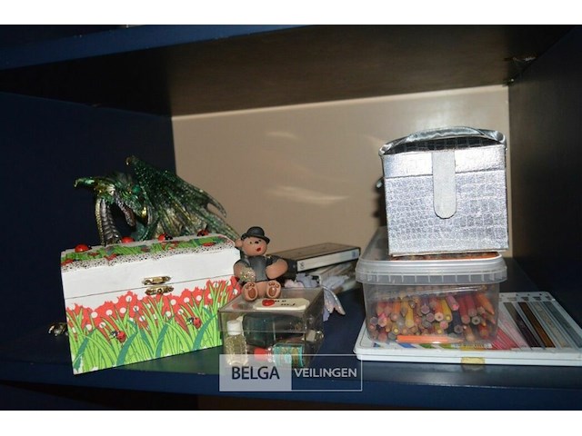 Inhoud 3 leggers partij div - afbeelding 4 van  5