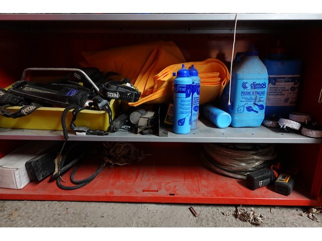 Inhoud 3x metalen kast - afbeelding 2 van  17