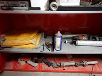 Inhoud 3x metalen kast - afbeelding 7 van  17