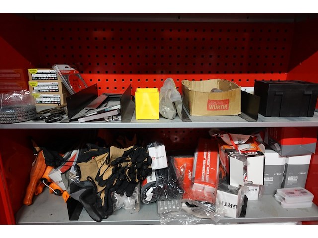 Inhoud 3x metalen kast - afbeelding 15 van  17