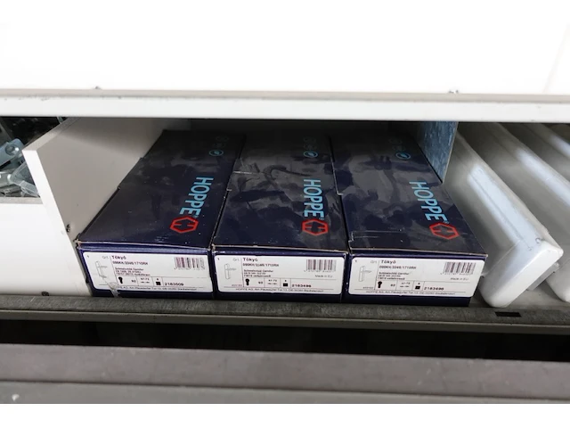 Inhoud automatisch magazijn - afbeelding 13 van  30