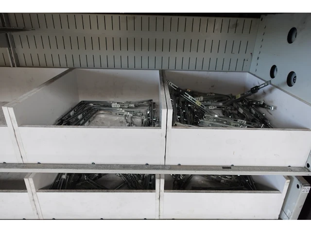 Inhoud automatisch magazijn - afbeelding 22 van  30