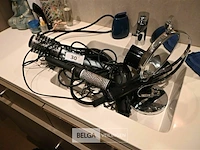 Inhoud badkamer - afbeelding 1 van  8