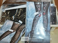 Inhoud bak ±16 halloween panty's - afbeelding 2 van  4