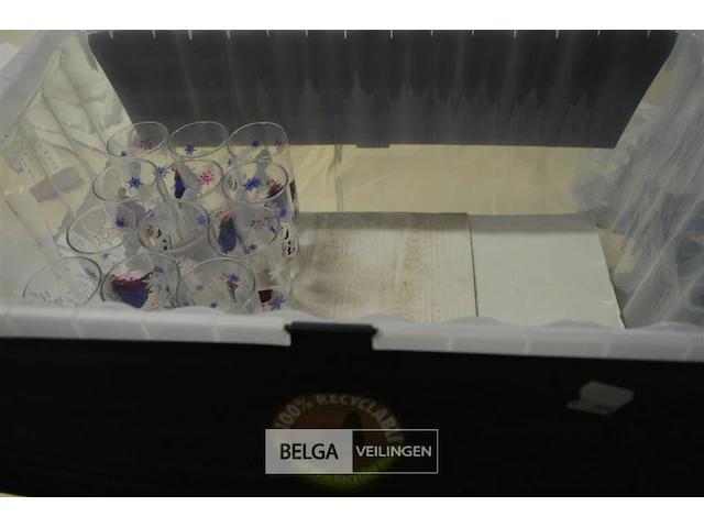 Inhoud bak ±60x frozen glazen - afbeelding 2 van  4