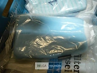 Inhoud bak div poetsmaterialen en 2 dampkapfilters - afbeelding 3 van  6