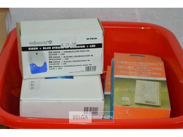 Inhoud bak div - afbeelding 2 van  4