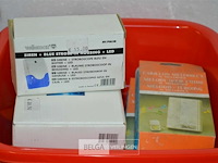 Inhoud bak div - afbeelding 2 van  4