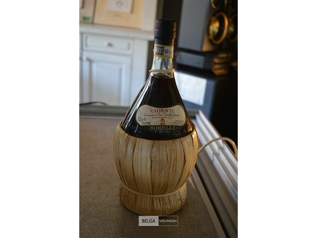 Inhoud bak met div dranken - afbeelding 2 van  3