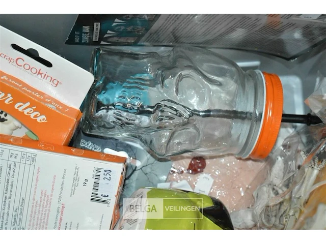 Inhoud bak partij div halloween deco - afbeelding 4 van  5