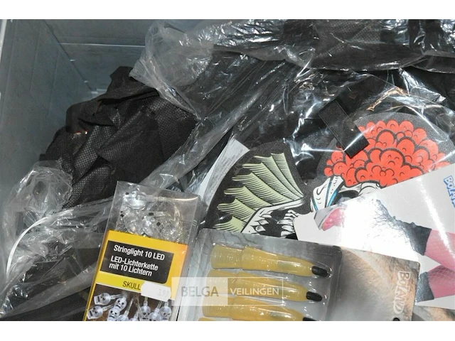 Inhoud bak partij div halloween deco - afbeelding 2 van  5