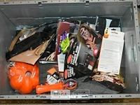 Inhoud bak partij div halloween deco - afbeelding 1 van  6