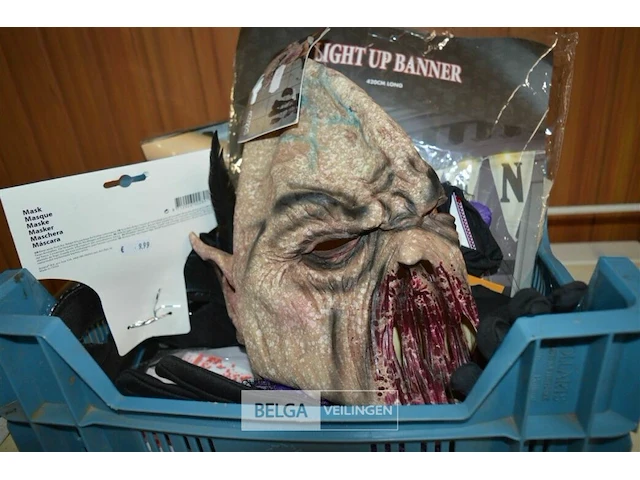 Inhoud bak partij div halloween deco - afbeelding 3 van  4