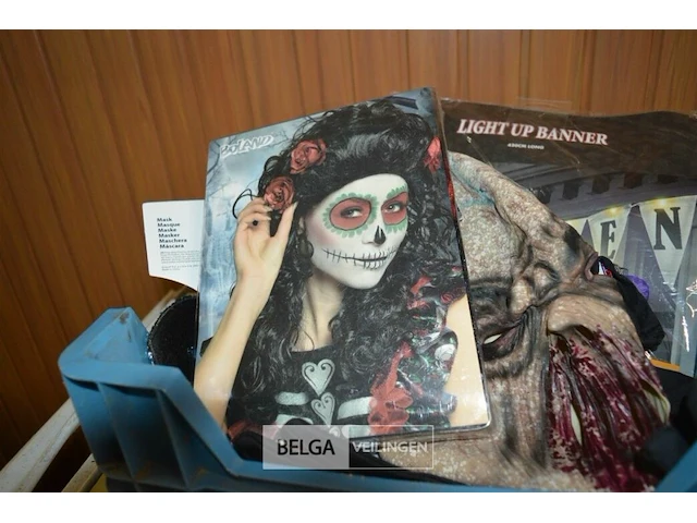 Inhoud bak partij div halloween deco - afbeelding 4 van  4