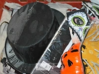 Inhoud bak partij div halloween deco - afbeelding 2 van  5