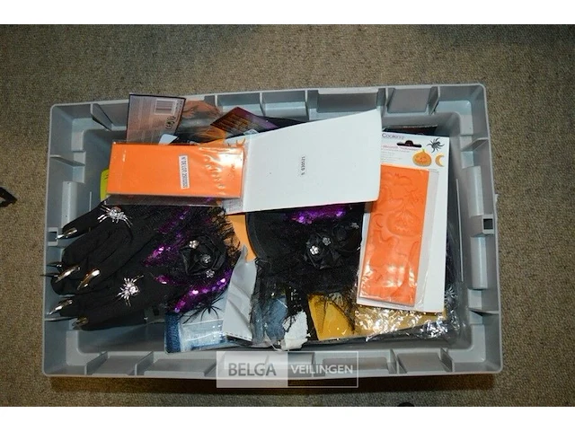 Inhoud bak partij div halloween deco - afbeelding 1 van  4