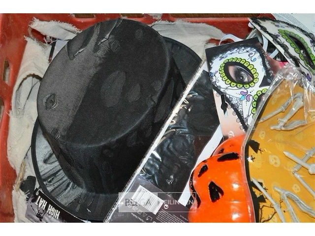 Inhoud bak partij div halloween deco - afbeelding 2 van  5