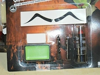 Inhoud bak partij div halloween make up - afbeelding 2 van  5