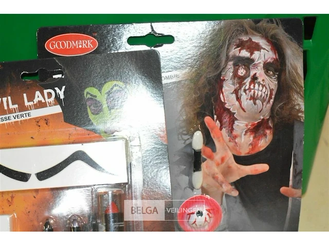 Inhoud bak partij div halloween make up - afbeelding 3 van  5