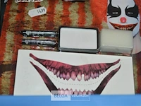 Inhoud bak partij div halloween make up - afbeelding 5 van  5