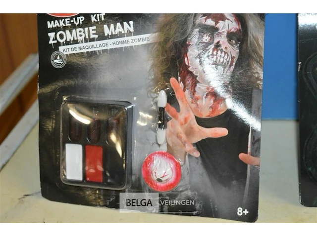 Inhoud bak partij div halloween make up - afbeelding 2 van  5
