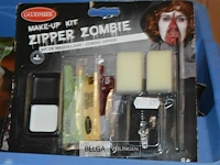 Inhoud bak partij div halloween make up - afbeelding 4 van  5