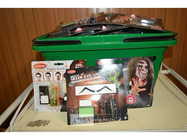 Inhoud bak partij div halloween make up - afbeelding 1 van  5