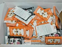Inhoud bak partij div suiker deco (4/25) - afbeelding 1 van  3