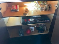 Inhoud bar en koelcel - afbeelding 16 van  32